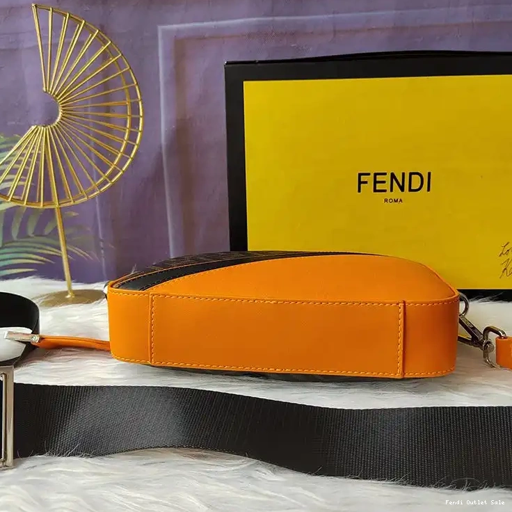 Cheap Brown Case Fabric FF Camera Orange In Fendi Motif Compact 0518